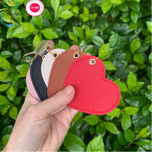 New Design Fashion Creative Bag Pendant Christmas Black Pink Heart Shaped Round Women Girls Buffalo Plaid Leather Metal Keychain