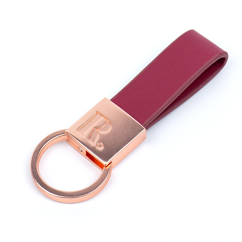 Eco-Friendly Vegetable Tanned Leather Keychain for Outdoor Travel, Natural Camping Hiking Gift with Key Organizer Feature