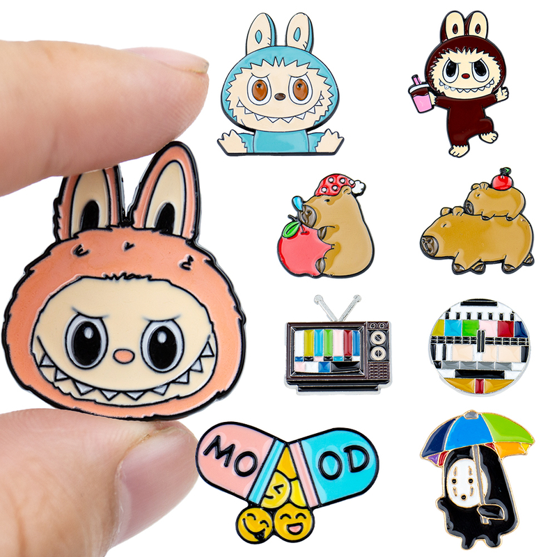 Custom Anime Decorative Rabbit Zinc Alloy Printed PET Custom Badge Pin - Detailed Lapel Pin for Cultural Peripherals