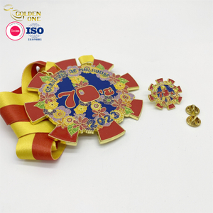 Wholesale Zinc Alloy Metal Black Nickel Plated Badge Sport Medal And Custom Soft Enamel Lapel Pin For Souvenir Gift