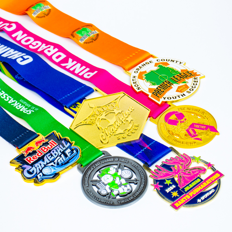 Customized Zinc Alloy Sports Medal with Engraved Logo for Events Awards