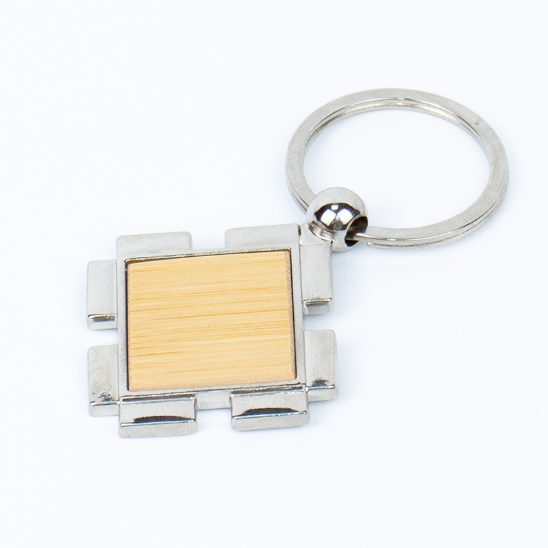 Promotional Custom Personalized Sublimation Circle Shape Laser Blanks Engraved Metal Wooden Key Fob Wood Keychain