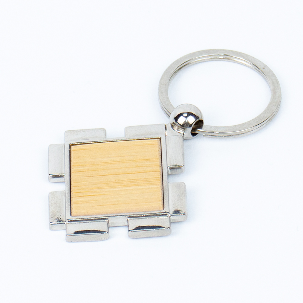 Promotional Custom Personalized Sublimation Circle Shape Laser Blanks Engraved Metal Wooden Key Fob Wood Keychain