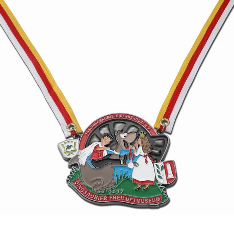 Factory Price Custom Casting Metal Nickel Carnival Celebration Medal With Chain