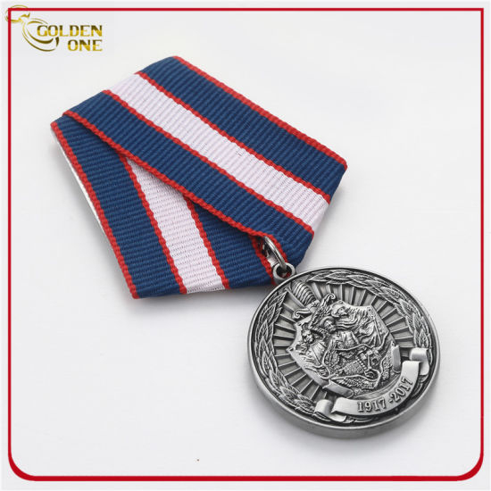Hot Sale Cheap Custom Antique Silver Plated 3D Logo Metal Stamping Military Commemoration Gift Emblem cheap badges with Regular Ribbon 